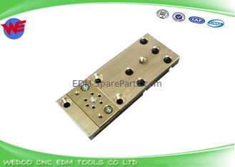 DCH9400 EDM Phần X055C630G54 Nằm dưới Mitsubishi DBG4900 X262D527H01