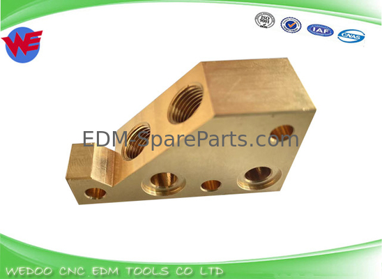 X268D658H01 DK26000 Khối để lắp ống FA Mitsubishi EDM Chi tiết M8521