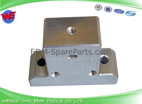 Đơn vị gắn trên cho MV Mitsubishi 46 * 35 * 15mm DIE GUIDE BLOCK HOLDER