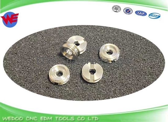 135016055 200640776 NUT Charmilles Edm phụ tùng phụ tùng 12*4*id4mm 135.016.055