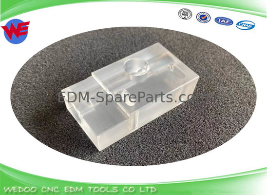 A290-8119-X393 Feed Wire Guide Block Polycarbonate 33.5*21*62 Đối với các bộ phận Fanuc EDM