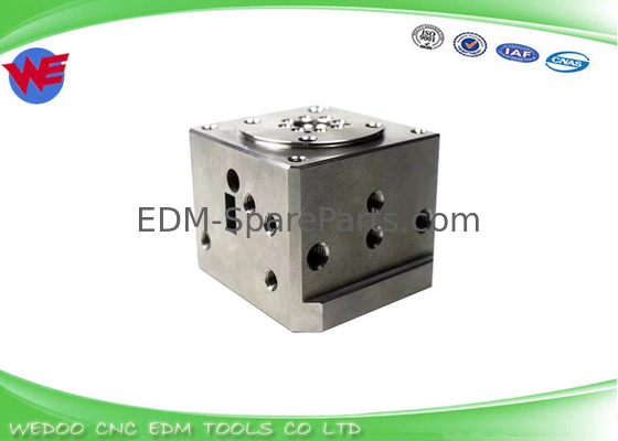 AQ400 AQ600 Guide Holder Block Sodick EDM Chi tiết Die Block L Vị trí trên